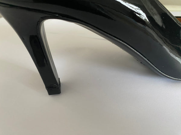 PK08 Peter Kaiser black patent leather shoe