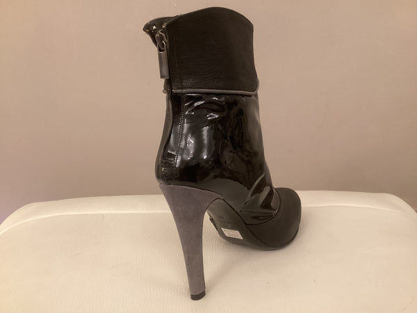 Renata RNB5 Italian fashion boot