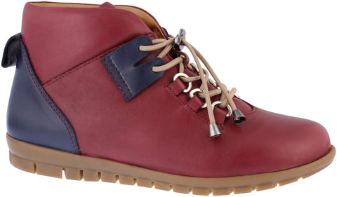 AD138 Adesso -Berry ankle bootee