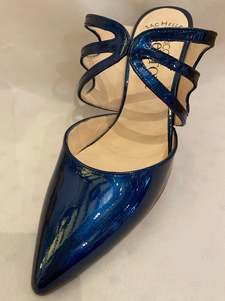 NS08 Nicola Sexton ladies patent leather shoe