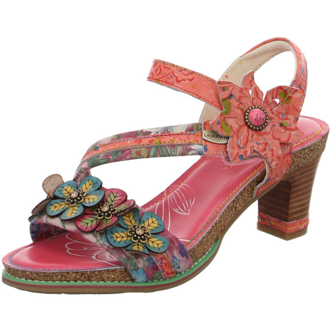 LaLaLa mqdefault.jpg