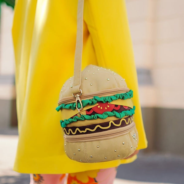 Vendula Kittys Drive in movie Burger crossbody bag
