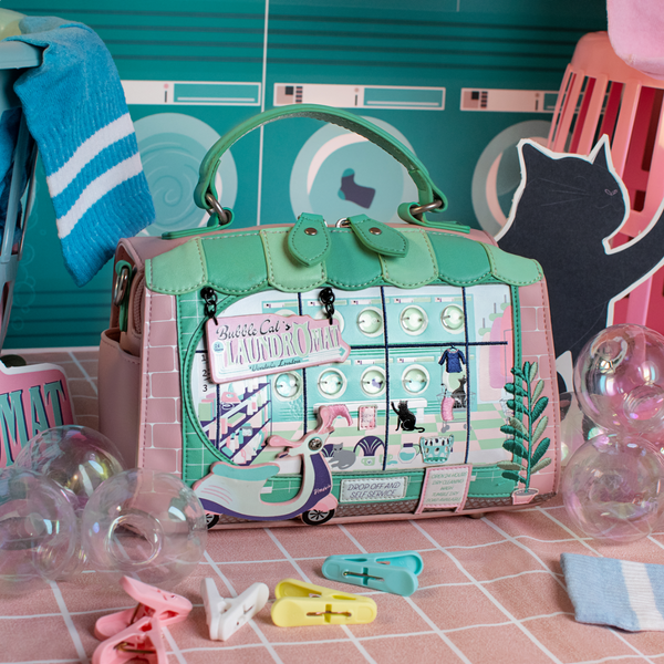 Vendula Bubble Cats Laundromat Hollis Bag