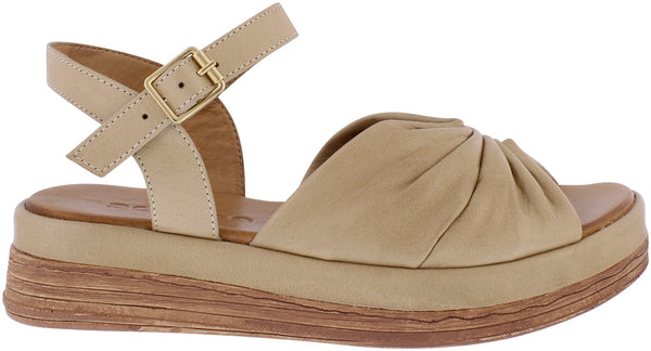 AD185 Adesso soft leather wedge sandal