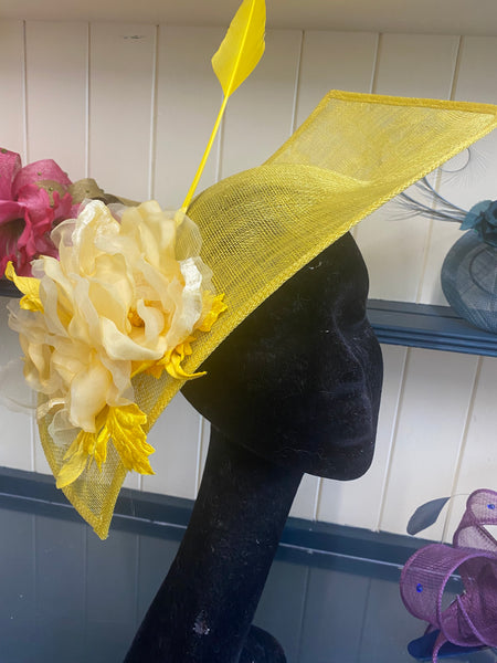 Yellow fascinator LEF331