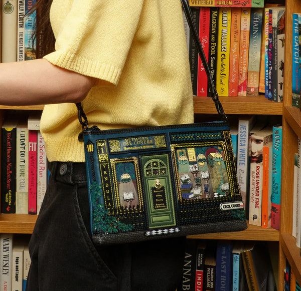 Vendula Between The Covers Bookbinders Kate bag