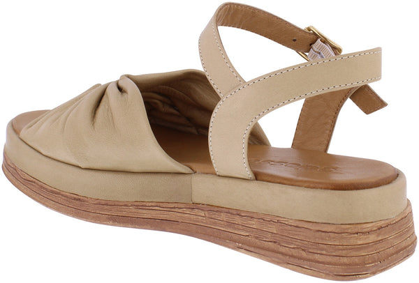AD185 Adesso soft leather wedge sandal