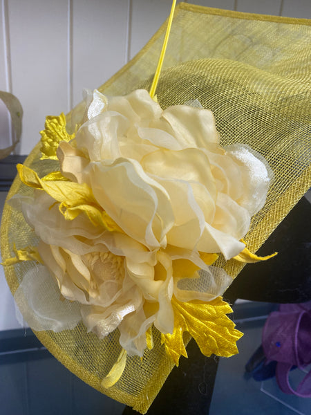 Yellow fascinator LEF331