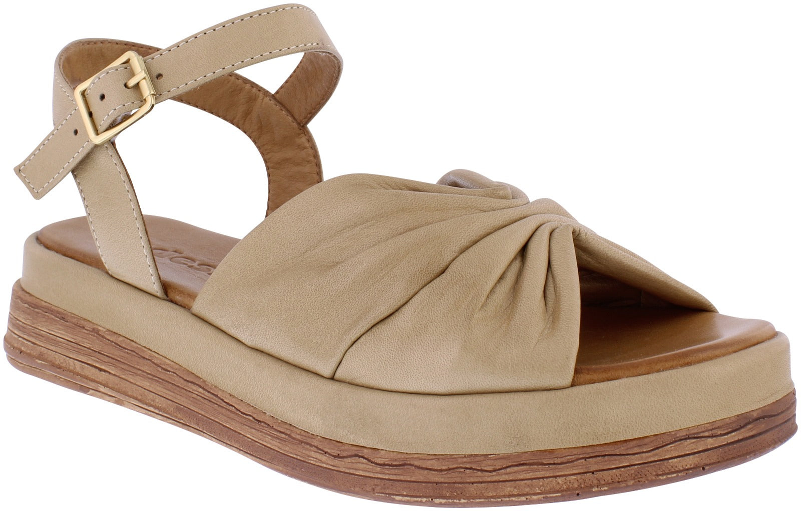 AD185 Adesso soft leather wedge sandal
