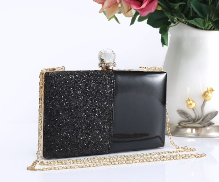 Black clutch/shoulder bag