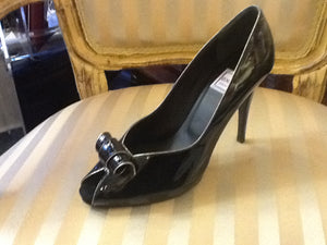 Renata Patent leather high heel shoe