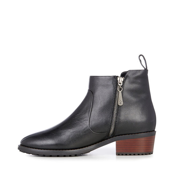 Emu EM26 Boorong leather ankle boot