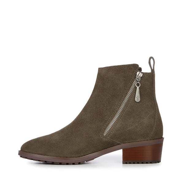 Emu EM27  Ginan suede ankle boot