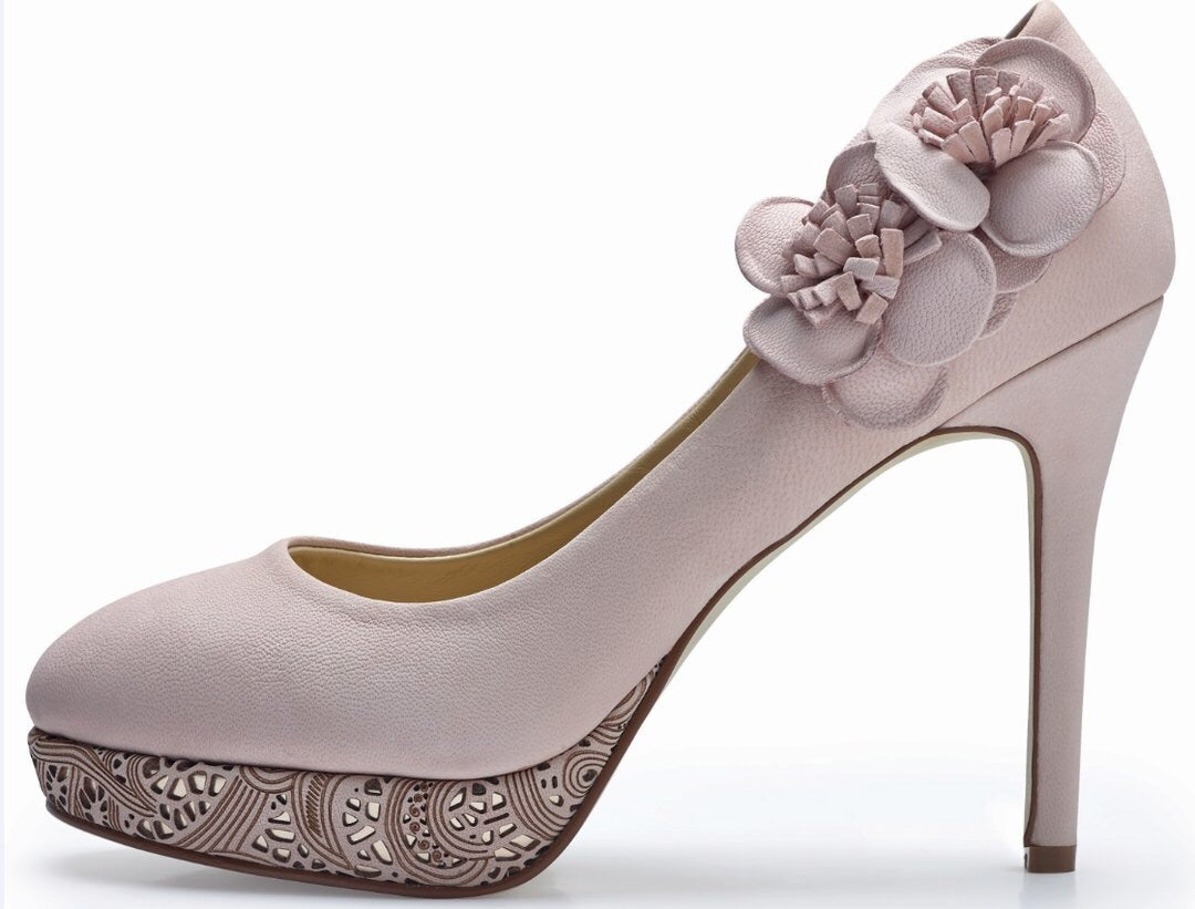 Diane Hassel Baby pink suede platform shoe