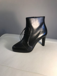 Hogl black leather ankle boot